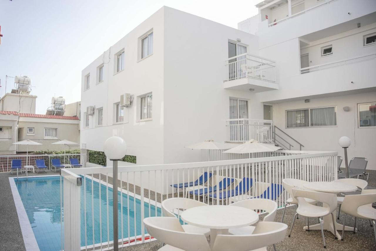 Barbara Hotel Apts Ajia Napa Zewnętrze zdjęcie